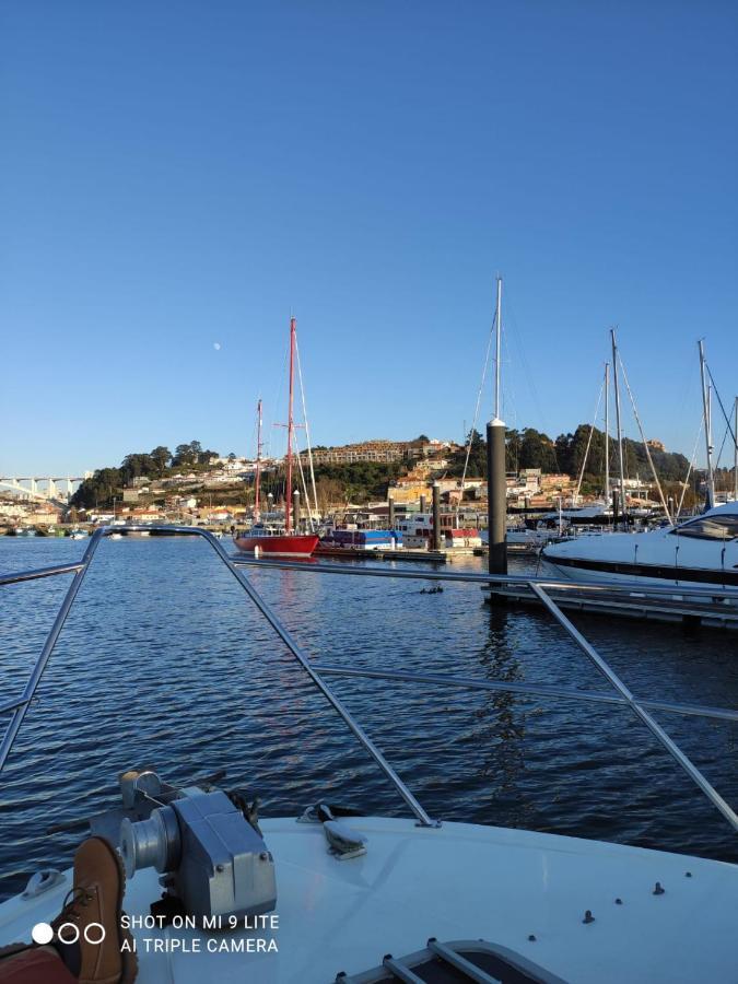 Diamantedouro - Boat Hotel Vila Nova de Gaia Exterior photo