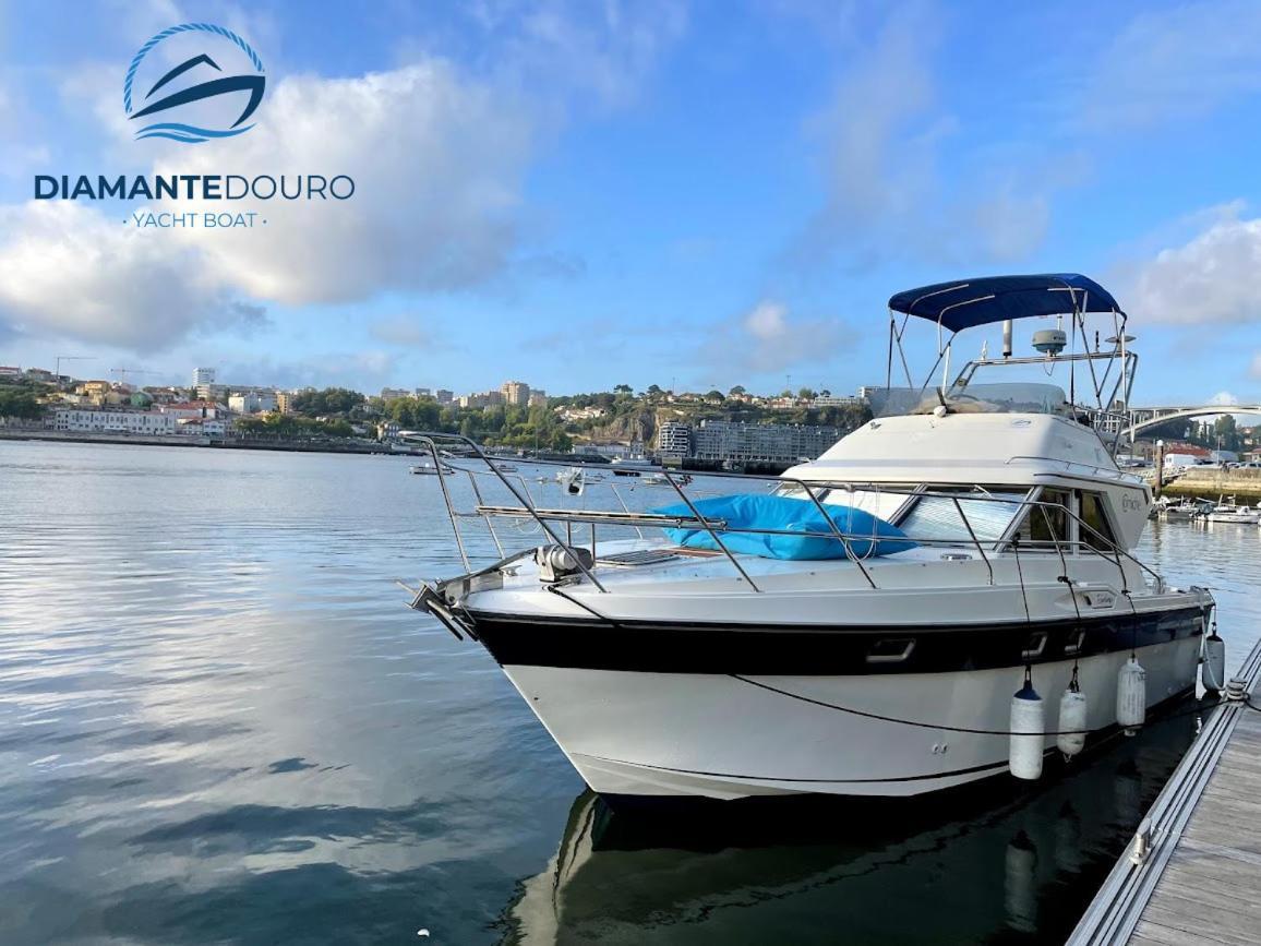 Diamantedouro - Boat Hotel Vila Nova de Gaia Exterior photo